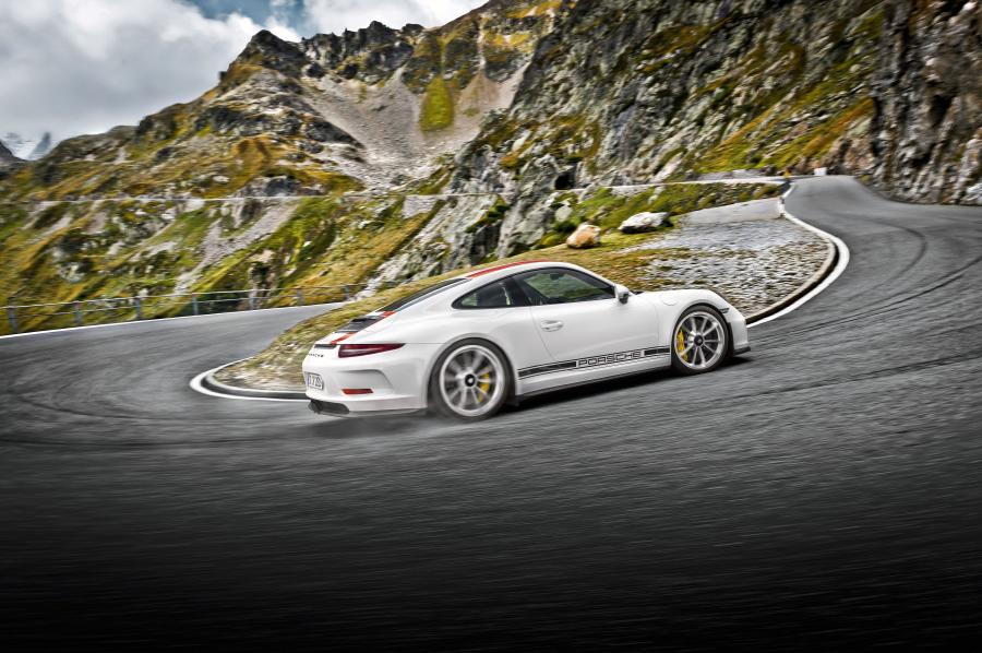  Porsche 911 R 2016 года  (фото 49 из 50)